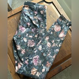 Lululemon Speed Up Tight 28"